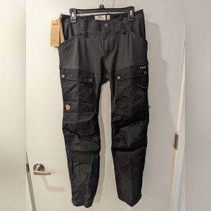 Fjallraven KEB Trousers Men’s size 30, 31 waist, 32 length black pants